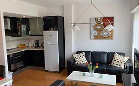Apartment With Side Seaview 60 Meters From Sea