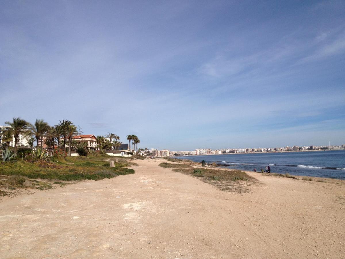 Apartment With Side Seaview 60 Meters From Sea Torrevieja Exterior foto