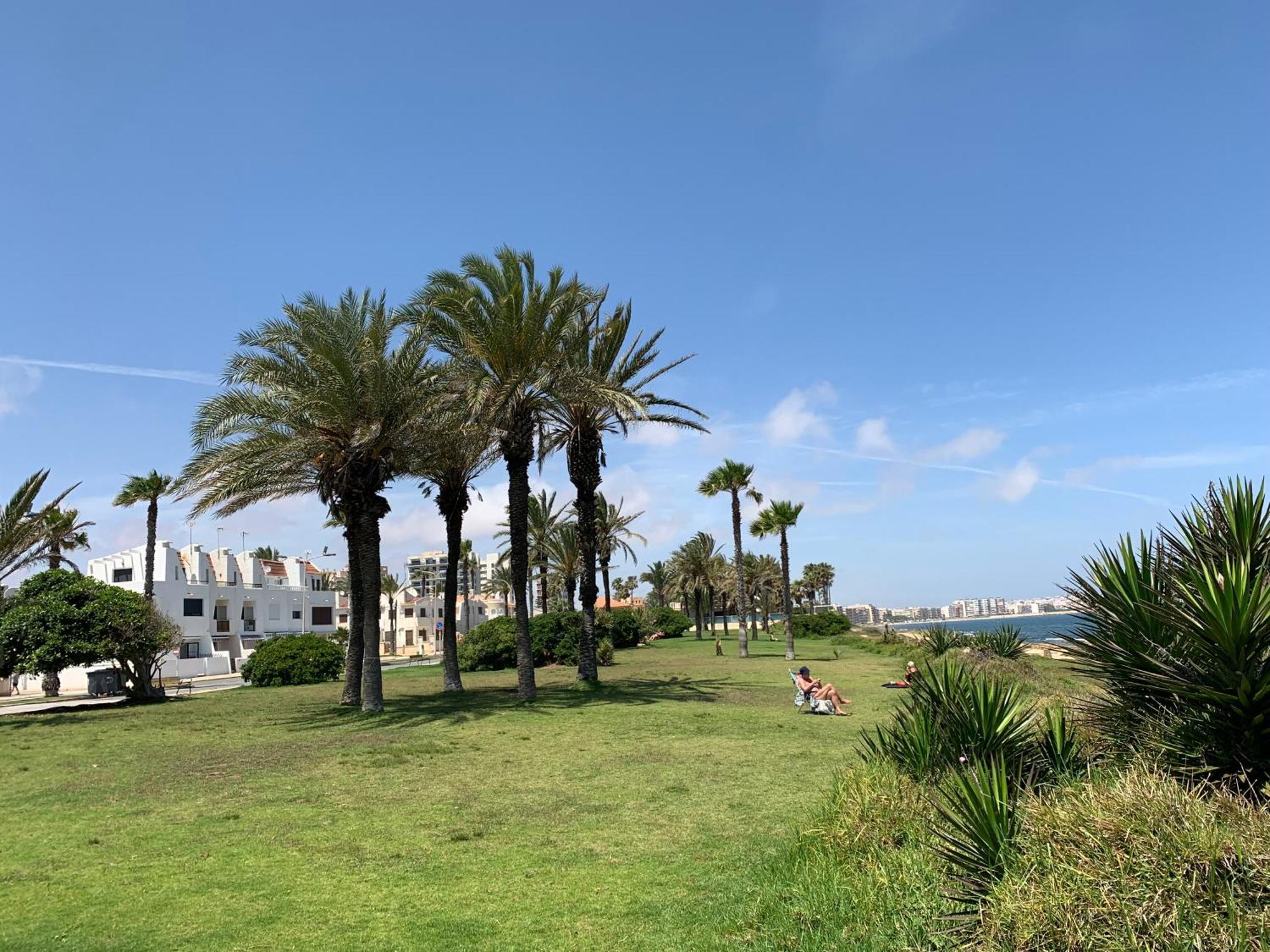 Apartment With Side Seaview 60 Meters From Sea Torrevieja Exterior foto