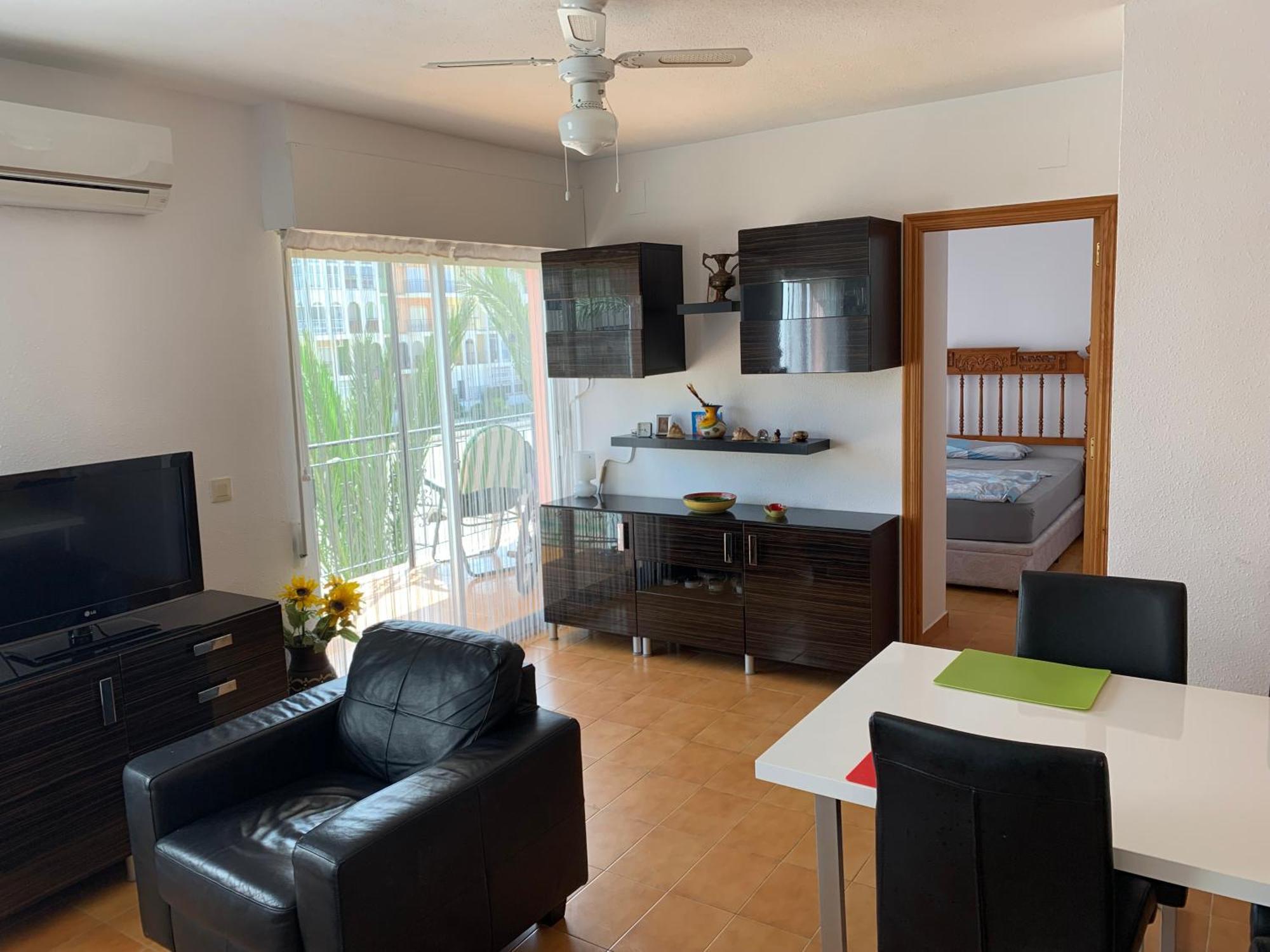 Apartment With Side Seaview 60 Meters From Sea Torrevieja Exterior foto